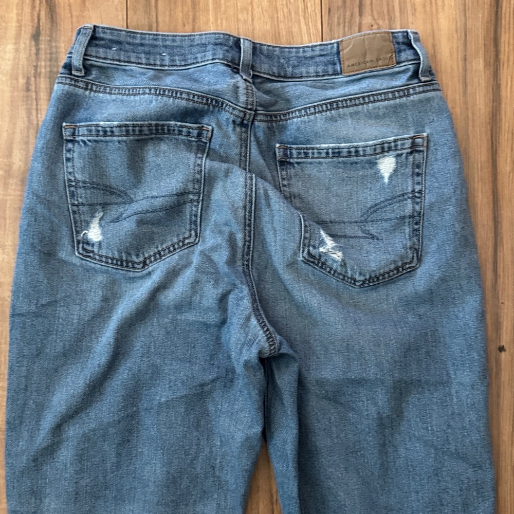 American Eagle Outfitters Distressed Blue Mom Jeans - Picture 6 of 6
